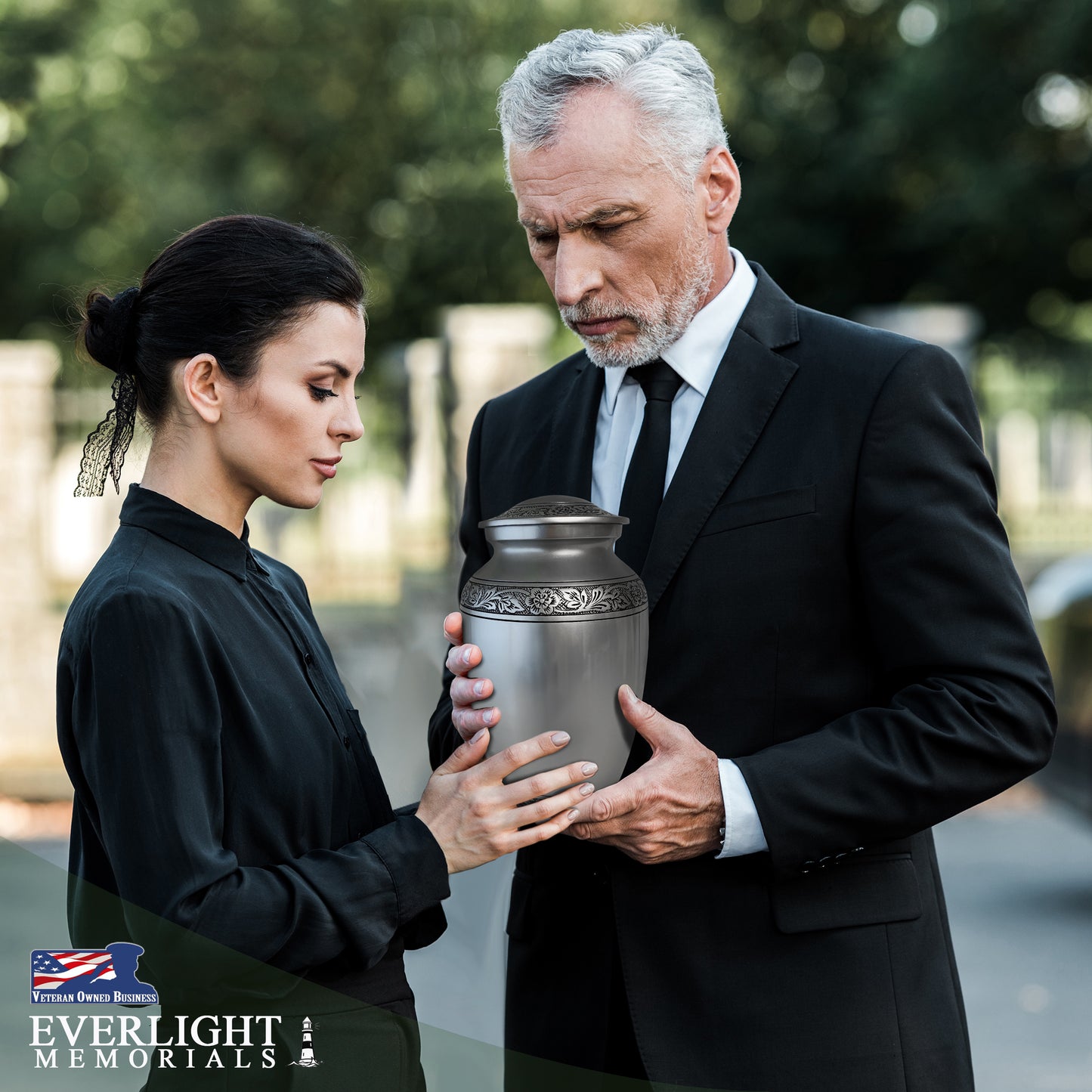 Pewter Classic Adult Cremation Urn for Human Ashes, Large w/ Velvet Bag